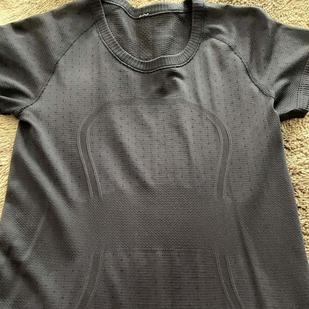 Lululemon short sleeve swiftly